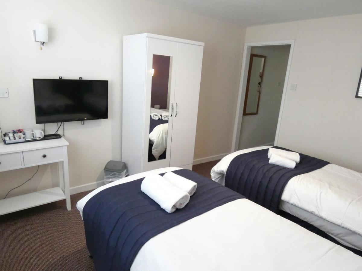 The Riverside Hotel Monmouth Buitenkant foto