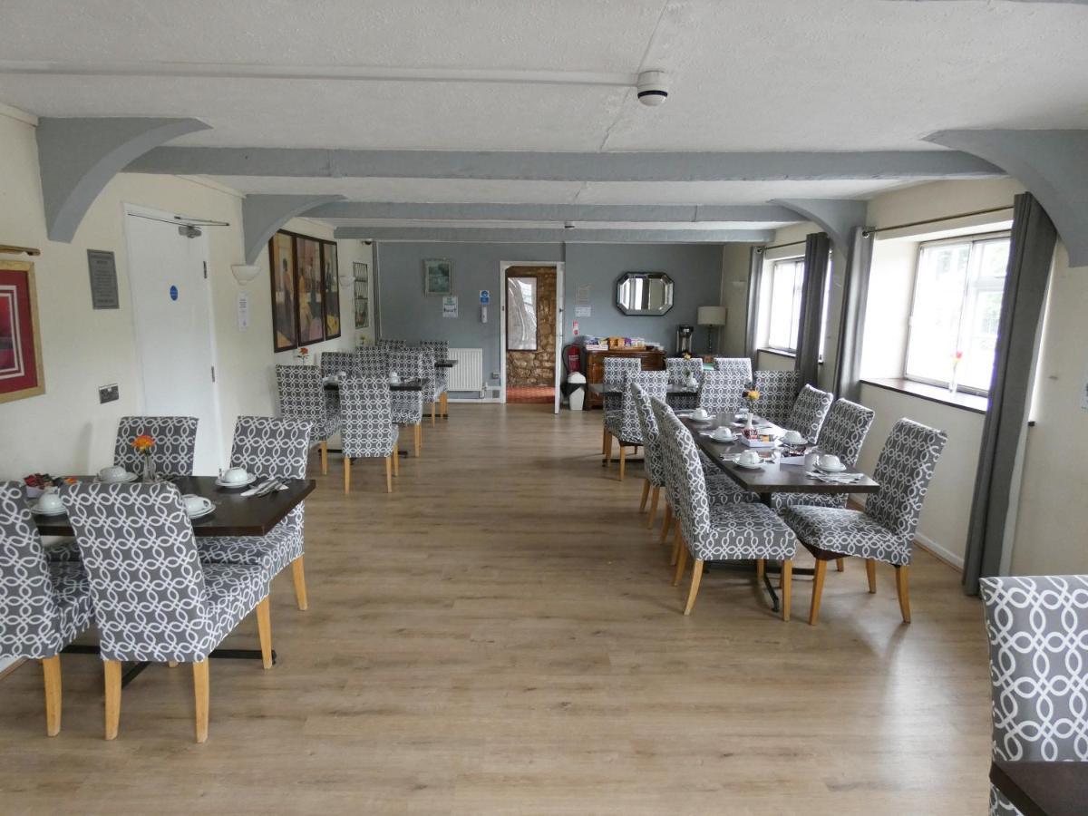 The Riverside Hotel Monmouth Buitenkant foto