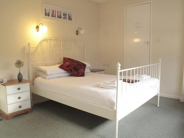 The Riverside Hotel Monmouth Kamer foto